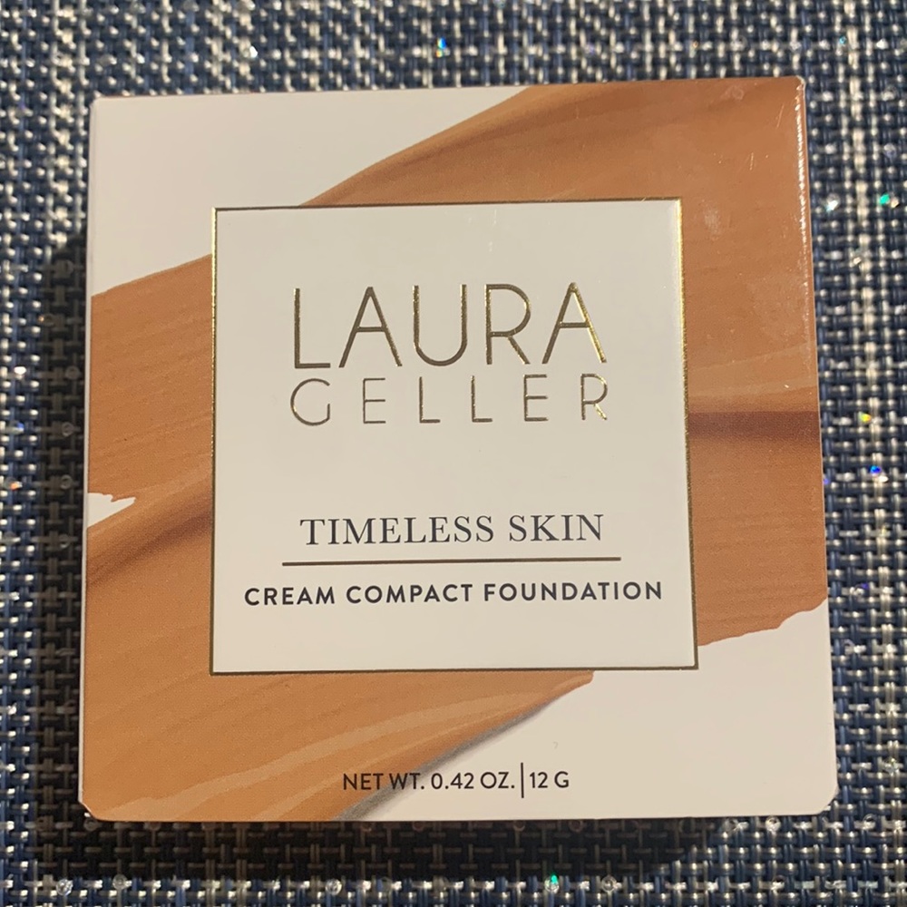 Laura Geller Compact Cream Foundation